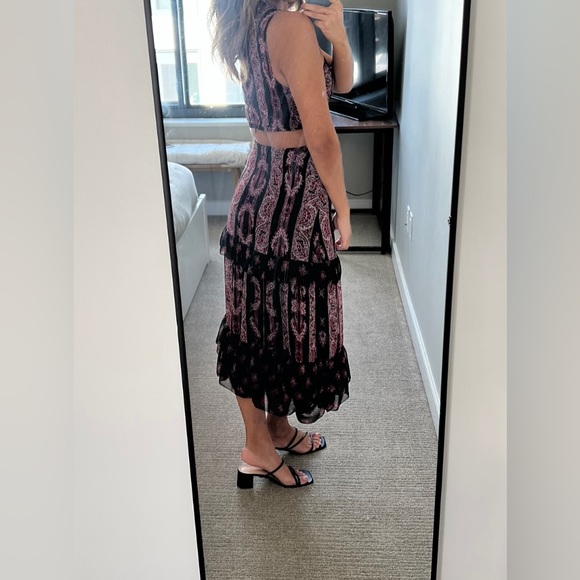 Avec Les Filles Rosie Tiered Maxi Dress Size 0 - Picture 3 of 3
